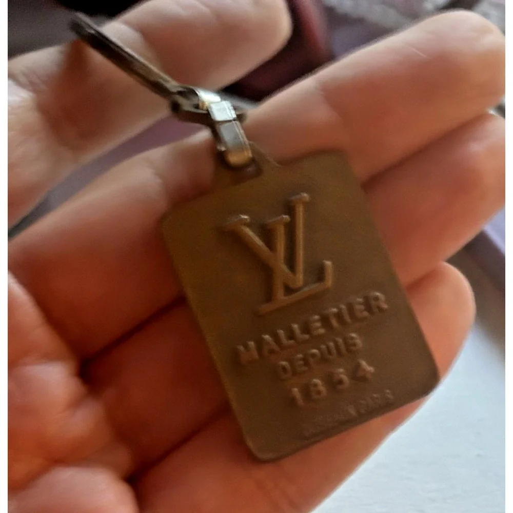 Louis Vuitton Malletier Depuis 1854 Brass LV Key Ring Bag Charm